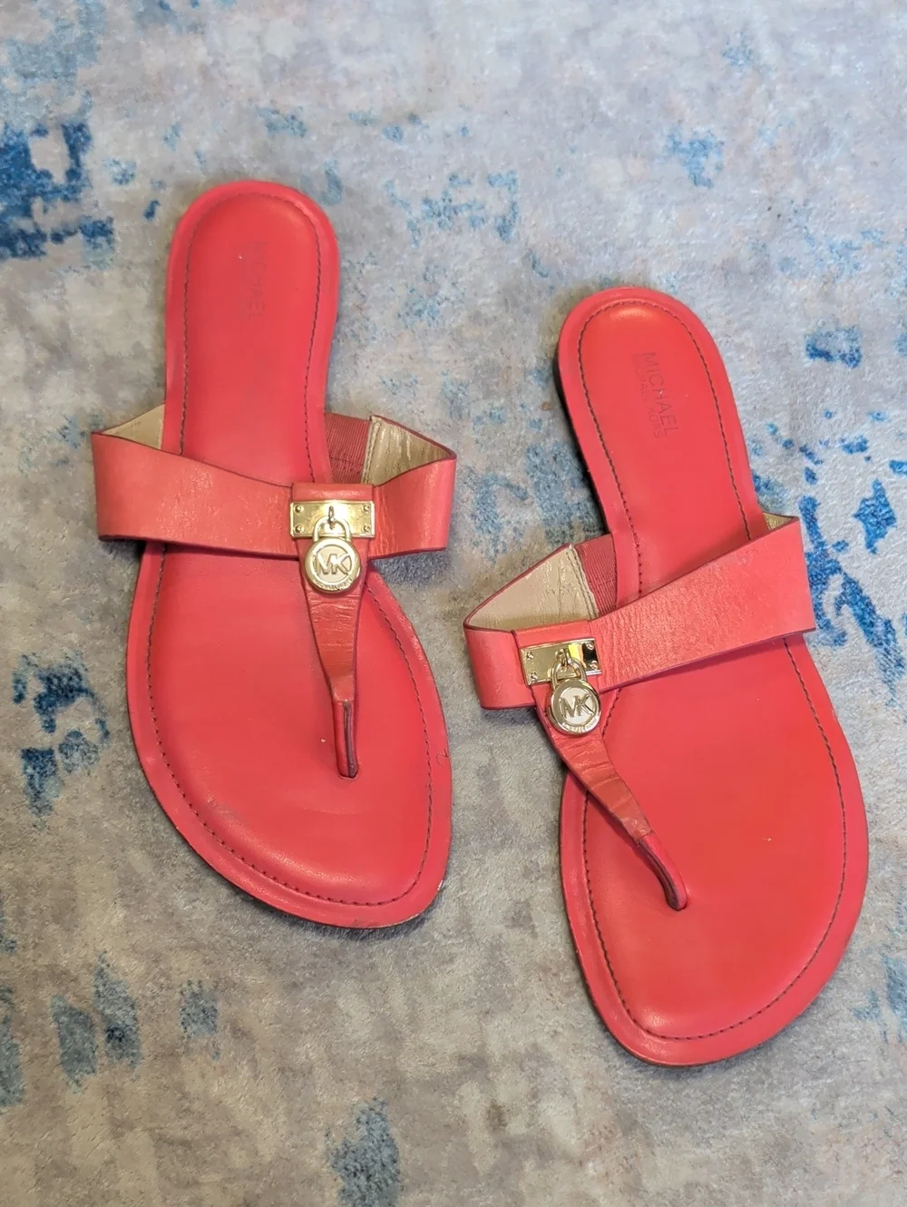 Michael Kors Coral Leather Thong Sandals with Gold MK Charm Women's 11M/42.5M